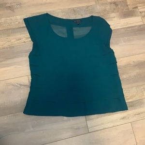 American eagle sheer cap sleeve top. Very good condition